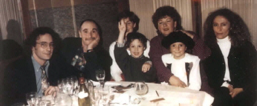 Lionel Lumbroso, Howard Rheingold, Jérémie Lumbroso, Gena Hall, Mamie Rheingold, Judy Maas, Annick Morel